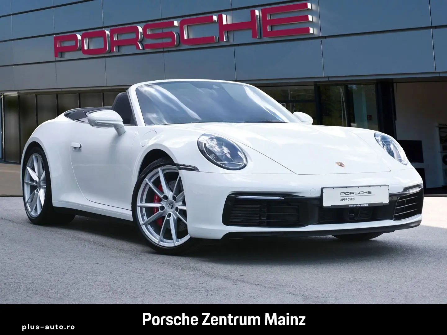 PORSCHE 992 911 Carrera 4S Cabriolet Sportabgas BOSE