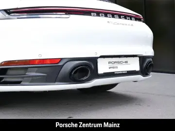 PORSCHE 992 911 Carrera 4S Cabriolet Sportabgas BOSE