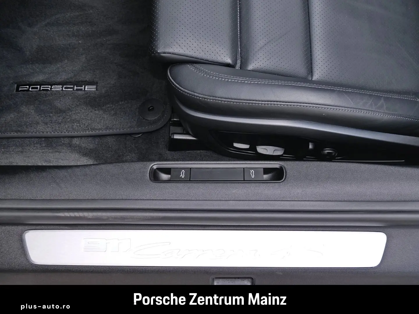 PORSCHE 992 911 Carrera 4S Cabriolet Sportabgas BOSE