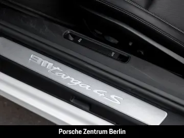 PORSCHE 992 911 Targa 4S BOSE Sportabgas Rückfahrkamera