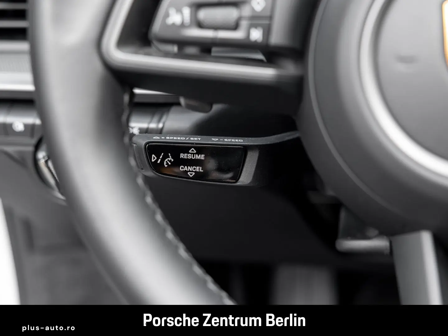 PORSCHE 992 911 Targa 4S BOSE Sportabgas Rückfahrkamera