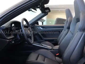 PORSCHE 992 911 Carrera 4S Cabrio Dt 1.Hd Chrono Sp.Abg.