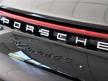 PORSCHE 992 911 Carrera 4S Cabrio Dt 1.Hd Chrono Sp.Abg.