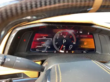 Corvette C8 E-Ray 3LZ 2025  Front Lift System