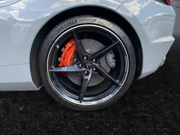 Corvette C8 E-Ray 3LZ 2025  Front Lift System