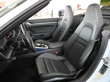 PORSCHE 911 Carrera 4S Cabriolet  LIFT CHRONO HA-LENKUNG