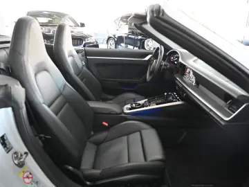 PORSCHE 911 Carrera 4S Cabriolet  LIFT CHRONO HA-LENKUNG