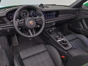 PORSCHE 911 Carrera 4 GTS Cabriolet