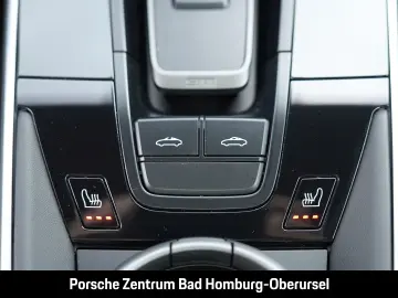 PORSCHE 992 911 Targa 4S Heritage Design Paket InnoDrive