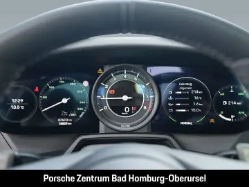 PORSCHE 992 911 Targa 4S Heritage Design Paket InnoDrive