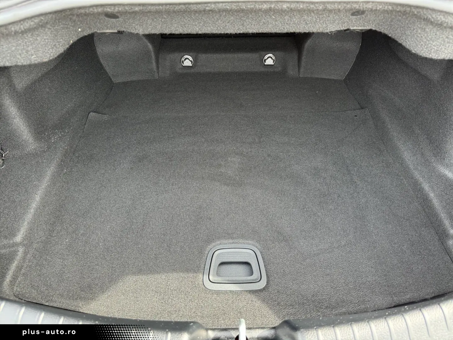 MERCEDES-BENZ CLE 300 4M Cabrio AMG AHK MEMO 360 KAM LED