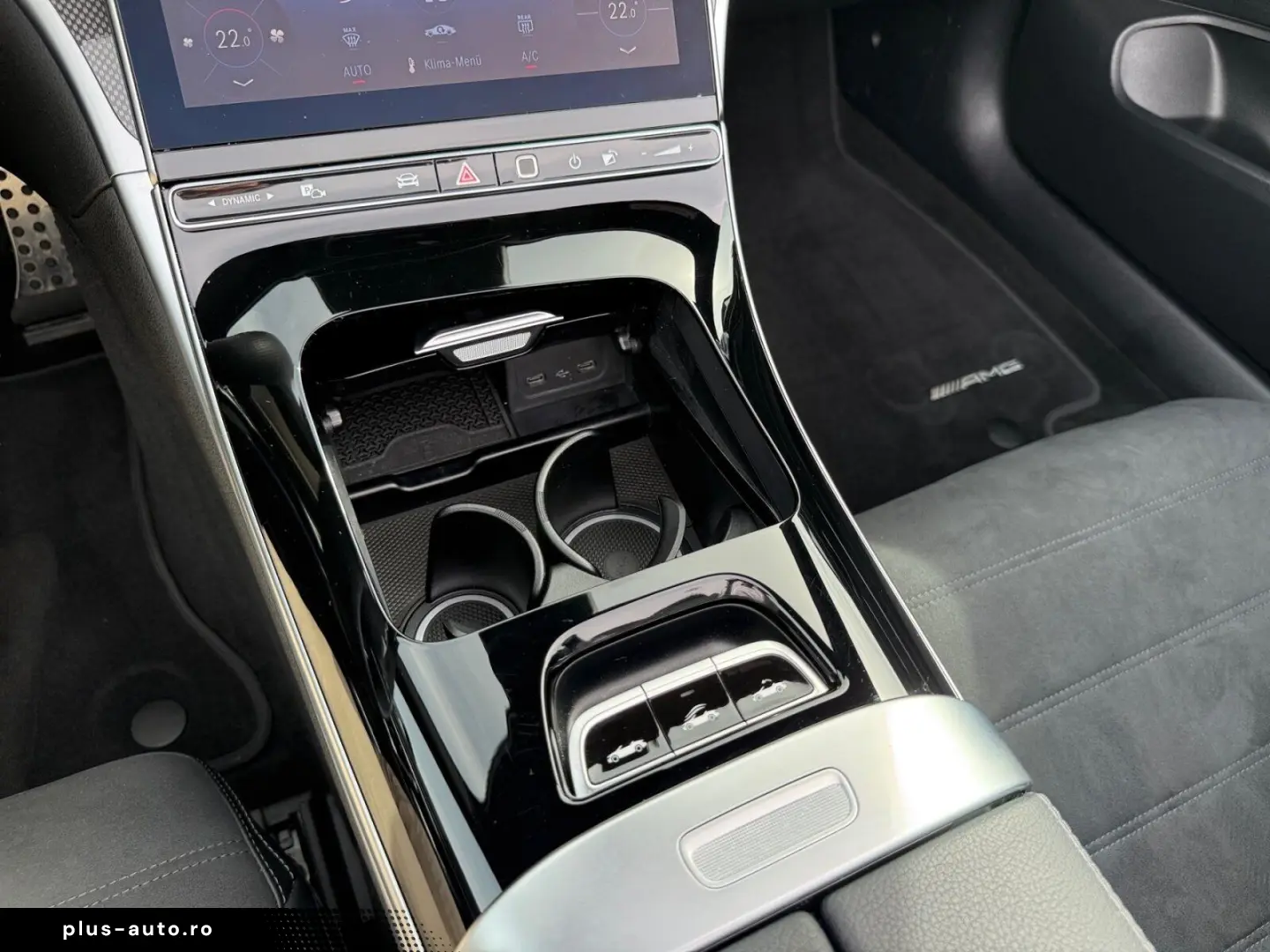 MERCEDES-BENZ CLE 300 4M Cabrio AMG AHK MEMO 360 KAM LED