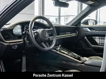 PORSCHE 992 911 Turbo 50 Jahre Burmester Nachtsicht LED