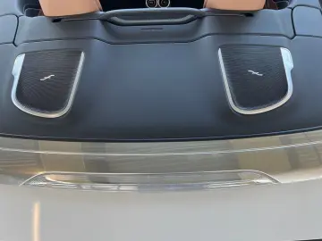 MERCEDES-BENZ CLE 300 4M Cabriolet AMG Sitzklima 20 Zoll