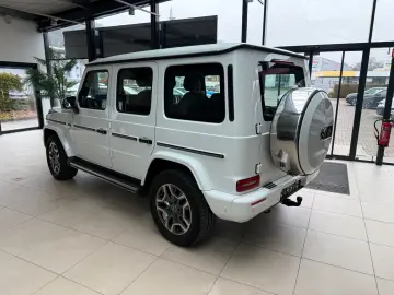 MERCEDES-BENZ G 450