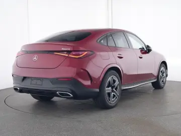 MERCEDES-BENZ GLC 300d Coupé AMG Prem DISTRO Burm AI…