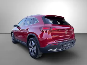 MERCEDES-BENZ EQA 300 4M Progressive Pano Distronic &hellip;