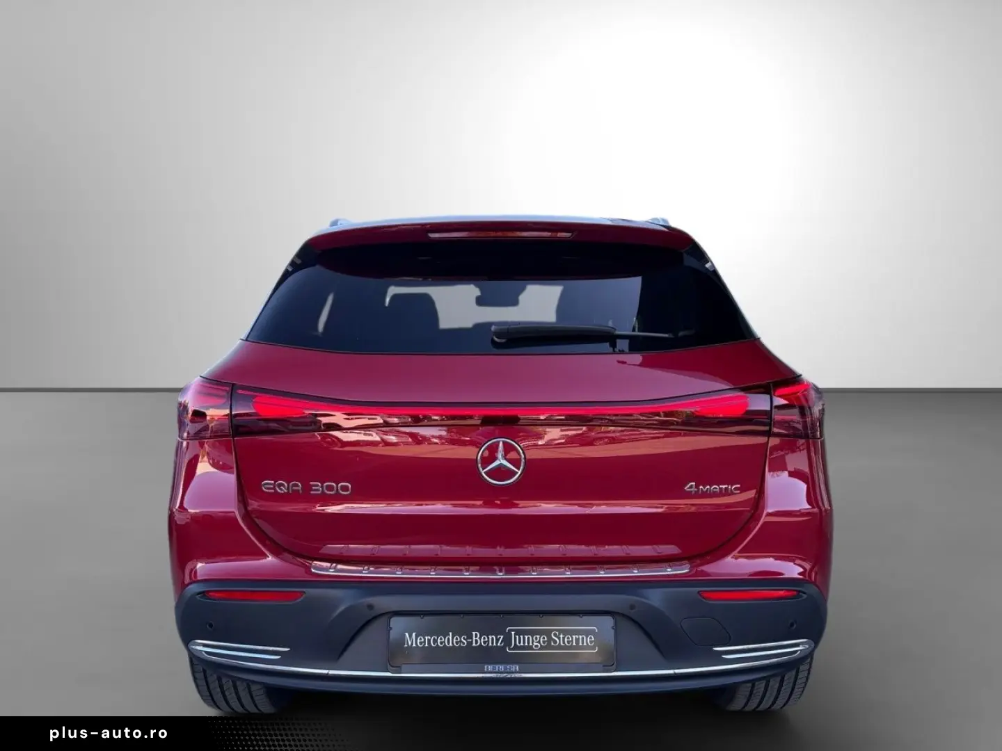 MERCEDES-BENZ EQA 300 4M Progressive Pano Distronic &hellip;