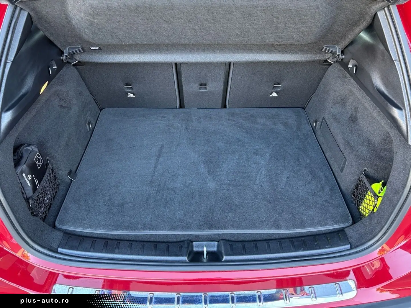 MERCEDES-BENZ EQA 300 4M Progressive Pano Distronic &hellip;
