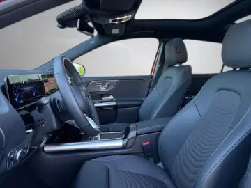 MERCEDES-BENZ EQA 300 4M Progressive Pano Distronic &hellip;