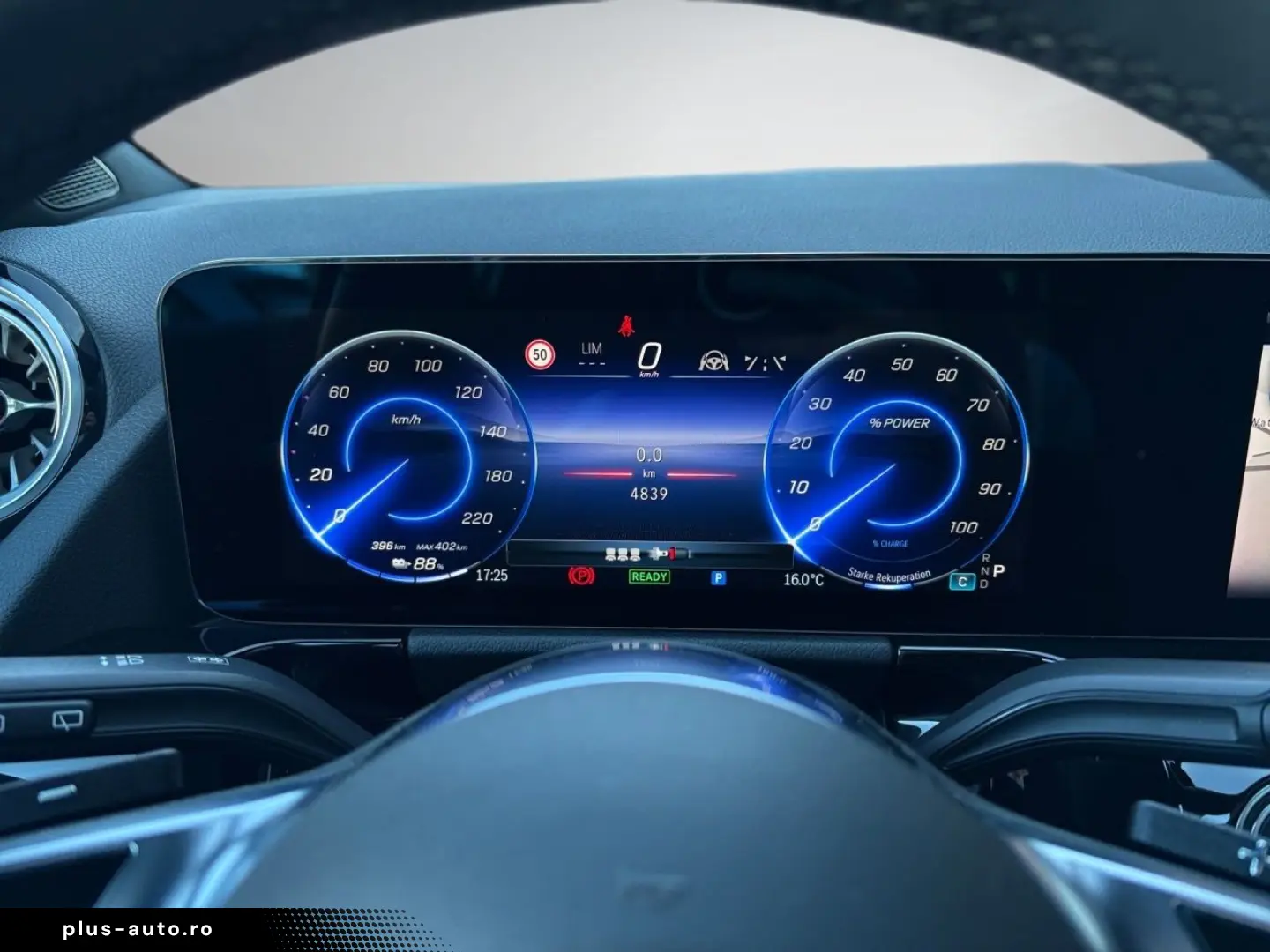 MERCEDES-BENZ EQA 300 4M Progressive Pano Distronic &hellip;