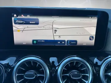 MERCEDES-BENZ EQA 300 4M Progressive Pano Distronic &hellip;