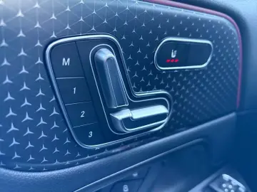 MERCEDES-BENZ EQA 300 4M Progressive Pano Distronic &hellip;
