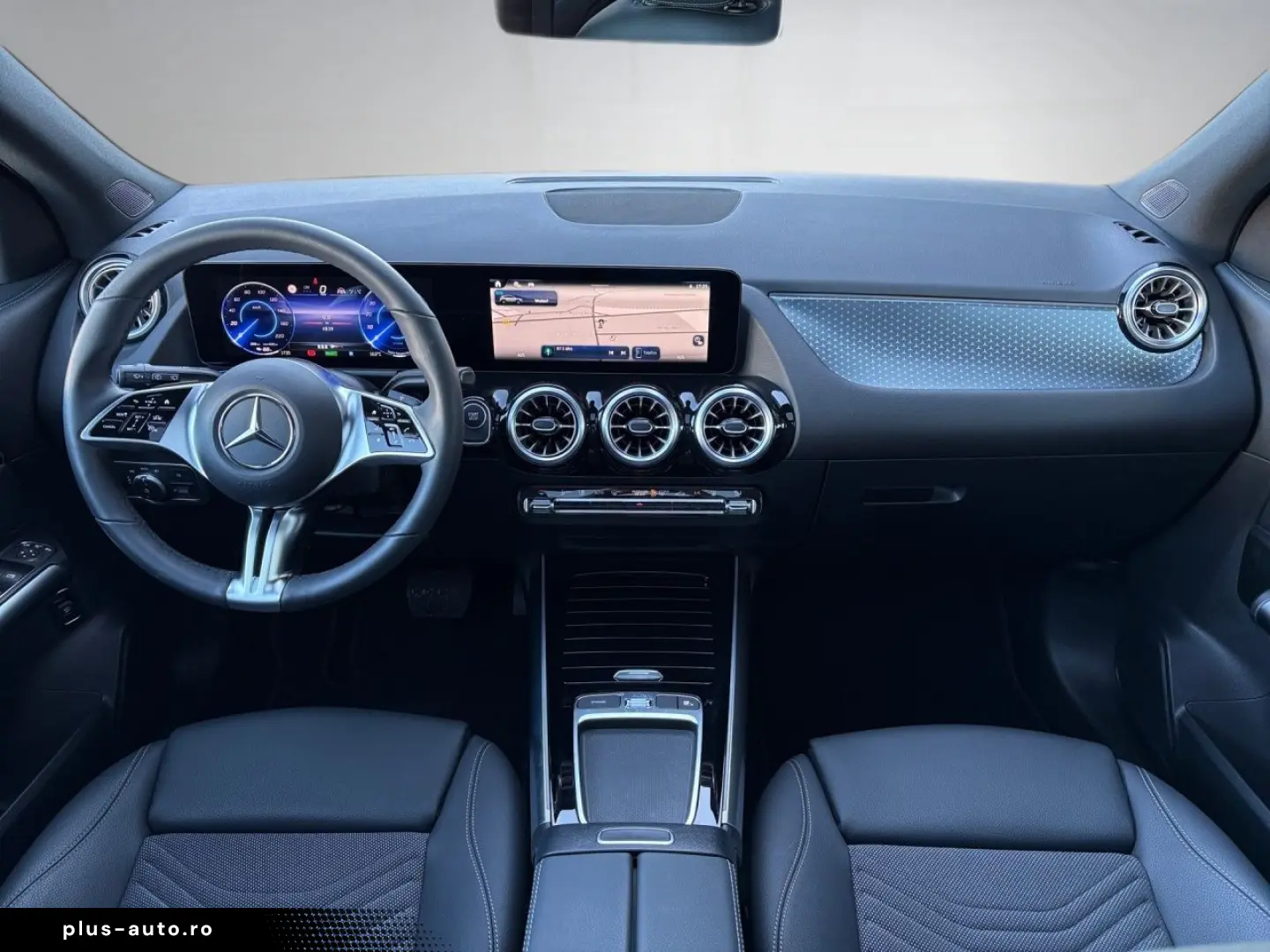 MERCEDES-BENZ EQA 300 4M Progressive Pano Distronic &hellip;