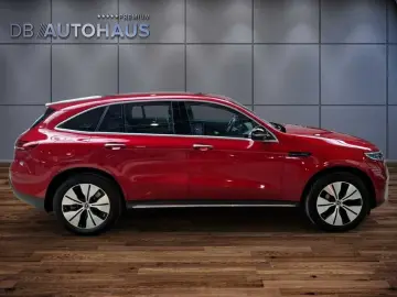 MERCEDES-BENZ EQC 400 4MATIC Fahrassistenz-Paket