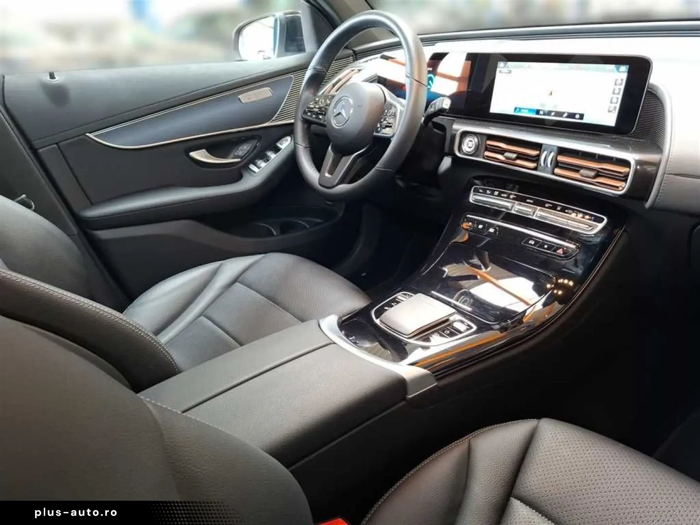 MERCEDES-BENZ EQC 400 4MATIC Fahrassistenz-Paket