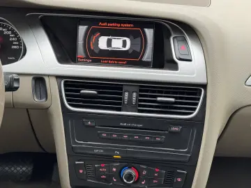 AUDI A4 B8 2.0TFSI AUTOMAT