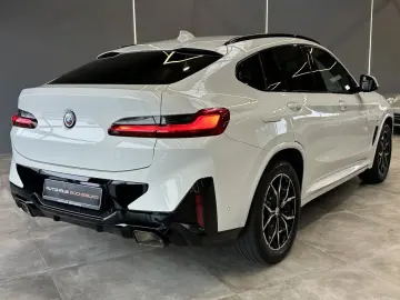 BMW X4  xDrive20i  M- Sport