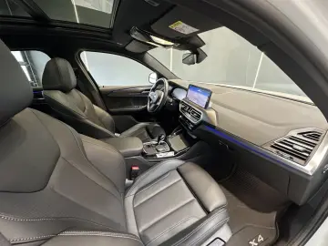 BMW X4  xDrive20i  M- Sport