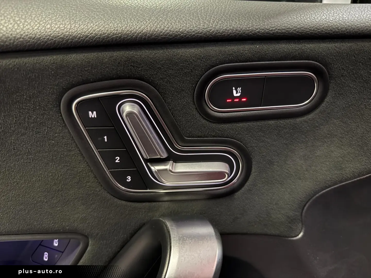 MERCEDES-BENZ A 35 AMG 4M PANO NIGHT HUD MEMORY 360 KAM LED