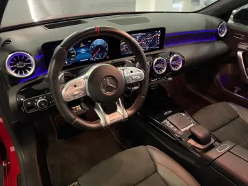 MERCEDES-BENZ A 35 AMG 4M PANO NIGHT HUD MEMORY 360 KAM LED