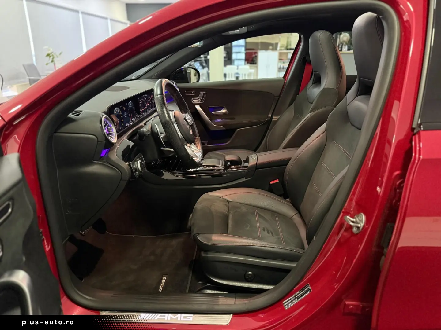 MERCEDES-BENZ A 35 AMG 4M PANO NIGHT HUD MEMORY 360 KAM LED