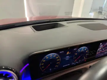 MERCEDES-BENZ A 35 AMG 4M PANO NIGHT HUD MEMORY 360 KAM LED