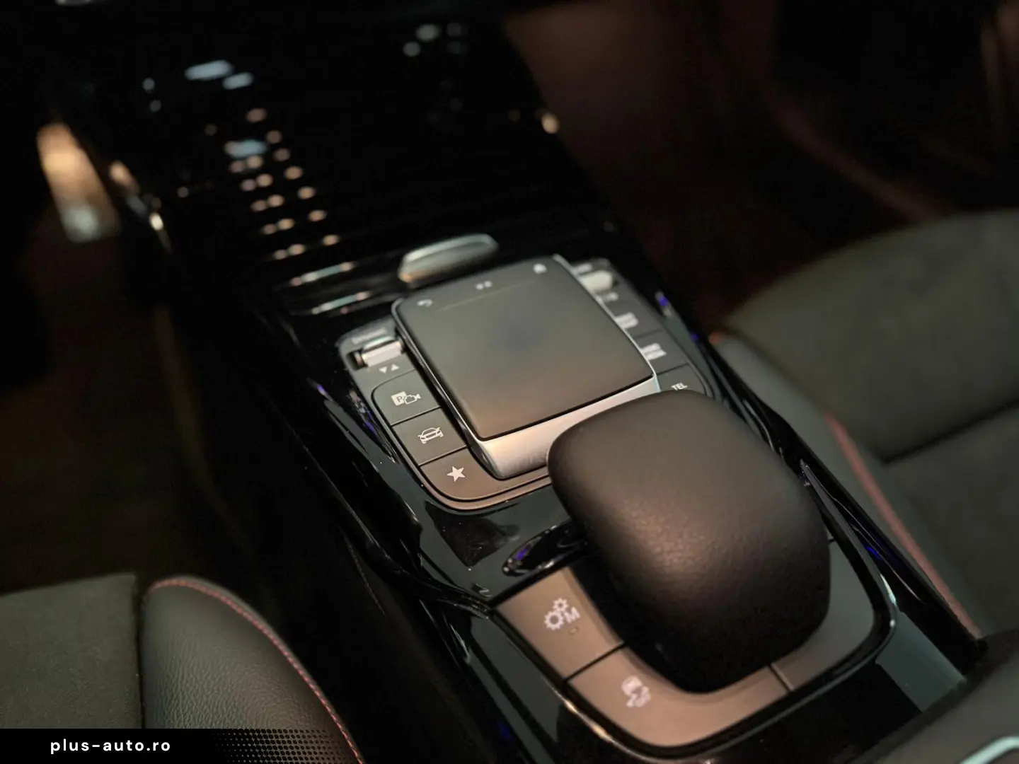 MERCEDES-BENZ A 35 AMG 4M PANO NIGHT HUD MEMORY 360 KAM LED