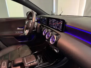 MERCEDES-BENZ A 35 AMG 4M PANO NIGHT HUD MEMORY 360 KAM LED