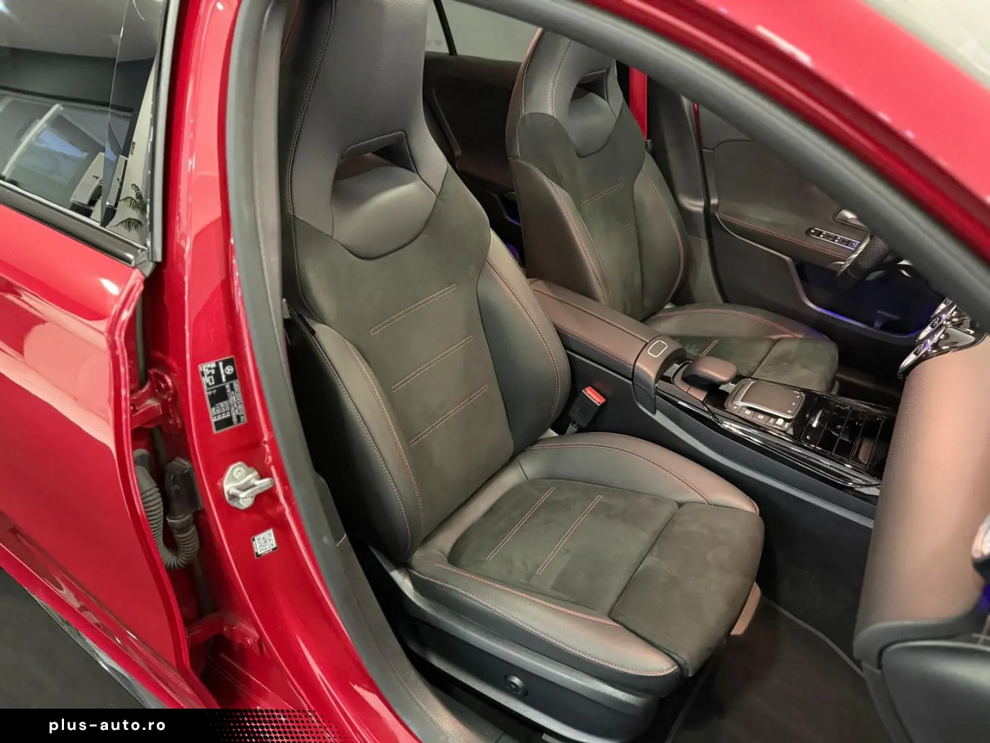 MERCEDES-BENZ A 35 AMG 4M PANO NIGHT HUD MEMORY 360 KAM LED