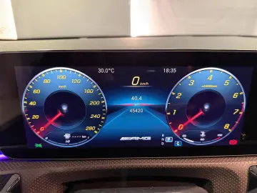MERCEDES-BENZ A 35 AMG 4M PANO NIGHT HUD MEMORY 360 KAM LED