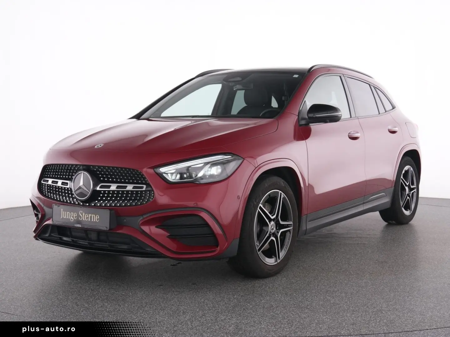 MERCEDES-BENZ GLA 220 d 4Matic AMG Pano MBeam KeyGo &hellip;