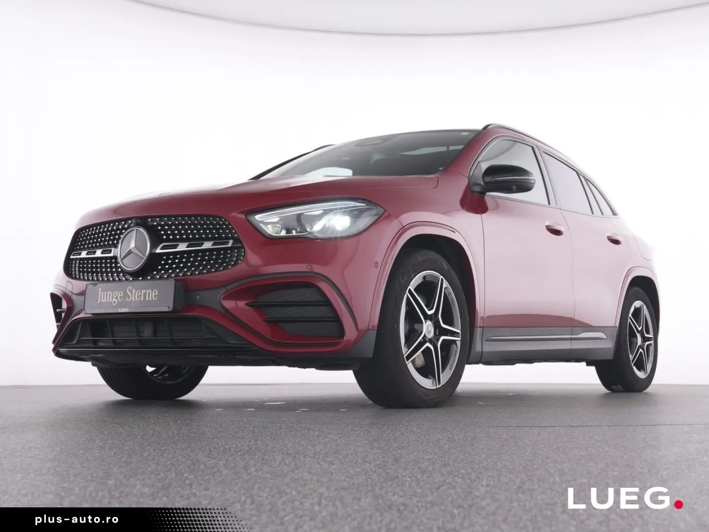 MERCEDES-BENZ GLA 220 d 4Matic AMG Pano MBeam KeyGo &hellip;