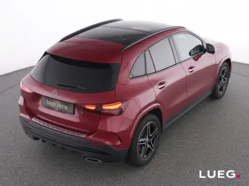 MERCEDES-BENZ GLA 220 d 4Matic AMG Pano MBeam KeyGo &hellip;