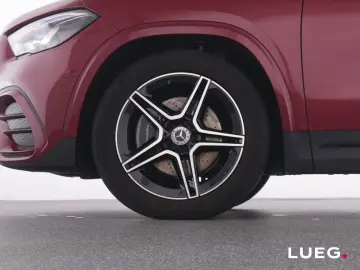 MERCEDES-BENZ GLA 220 d 4Matic AMG Pano MBeam KeyGo &hellip;
