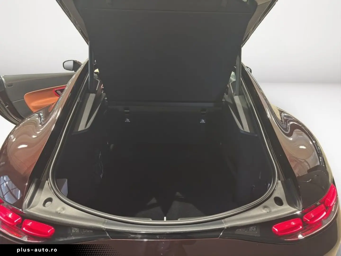 MERCEDES-BENZ AMG GT 55 4M KERAMIK PERF.-SITZE SOUND DYNAMIC