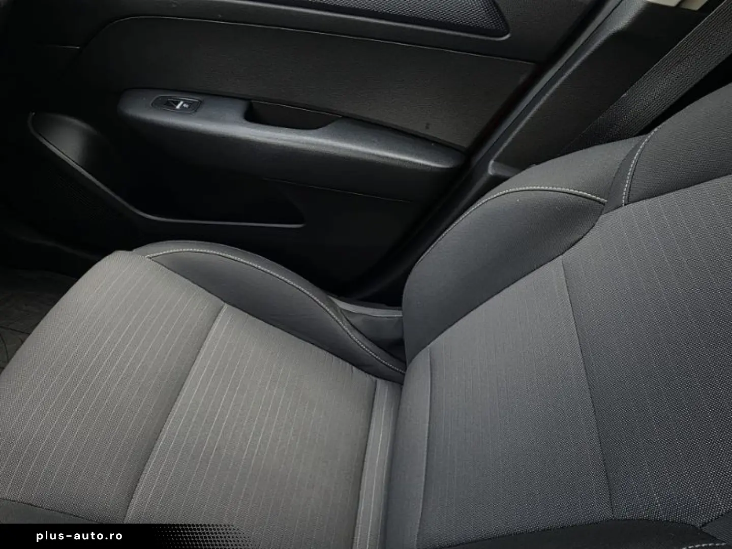 RENAULT ARKANA 1.3 TCe MHEV 140CP Zen EDC