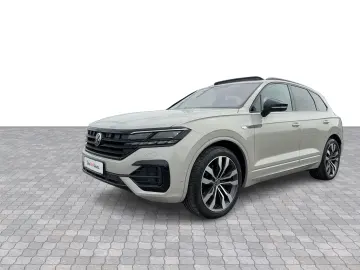 VW Touareg R-Style V6 TDI
