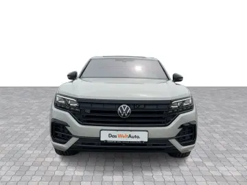 VW Touareg R-Style V6 TDI