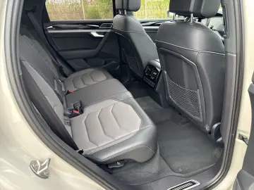 VW Touareg R-Style V6 TDI